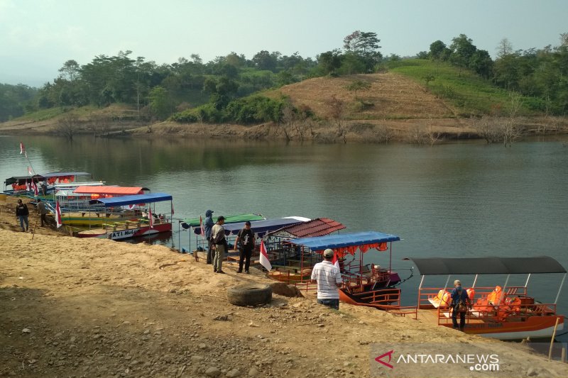 Pemkab siap bantu pengujian kelayakan perahu wisata Bendungan Logung