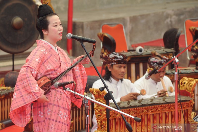 Kolaborasi Seni Bali - Jepang