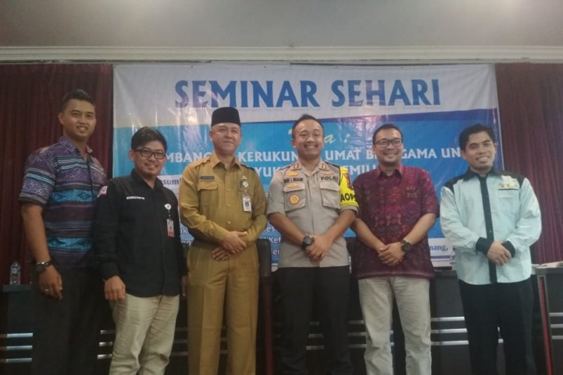 Menyoal kata "hoangkia" dan "tenang"