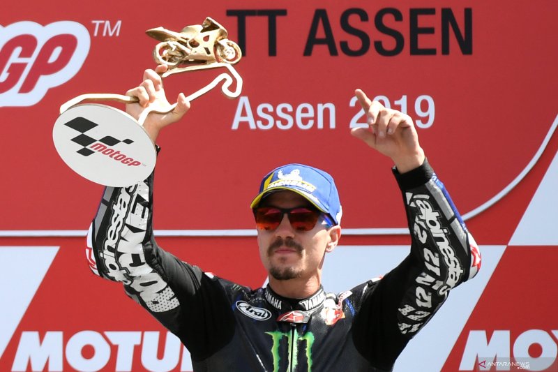 Vinales juarai MotoGP Belanda setelah duel ketat dengan Marquez
