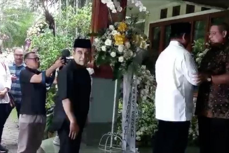 Prabowo kunjungi keluarga SBY di Cikeas