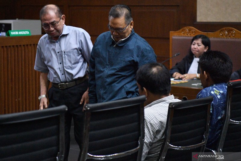 Sidang pembacaan putusan kasus suap DPRD Kalimantan Tengah