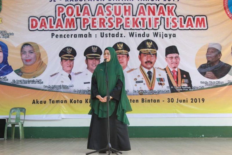 Istri mantan Bupati Bintan siap ikut Pilbup 2020