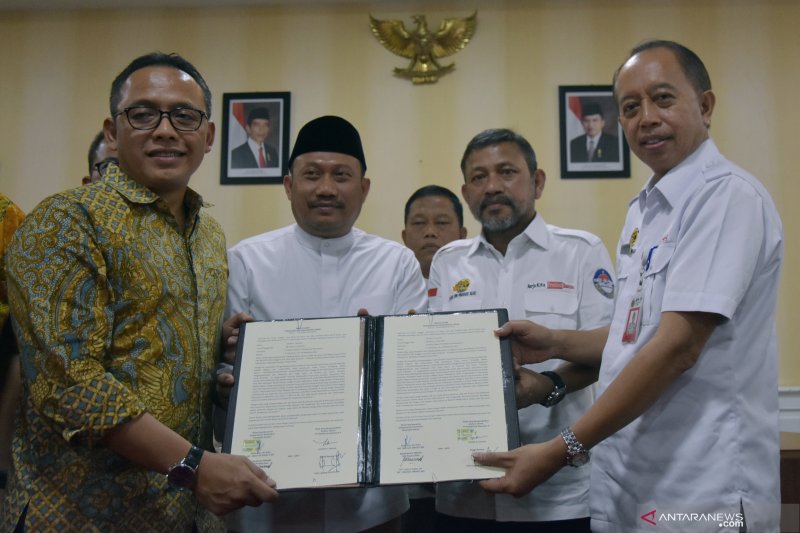 PTPN V serahkan tanah Senama Nenek