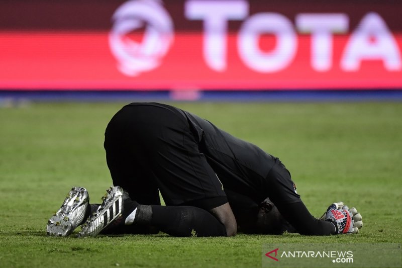 Seedorf apresiasi upaya penuh Kamerun meski kalah 2-3 kontra Nigeria