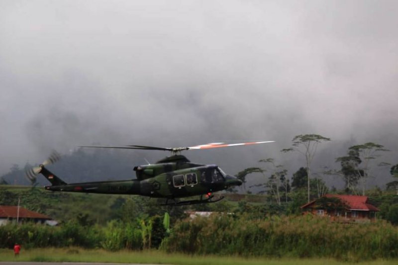 Tim pencari belum juga temukan tanda keberadaan helikopter MI 17