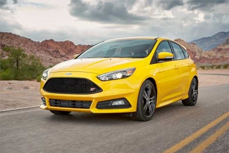 Ford menarik puluhan ribu Focus buatan 2012 hingga 2017