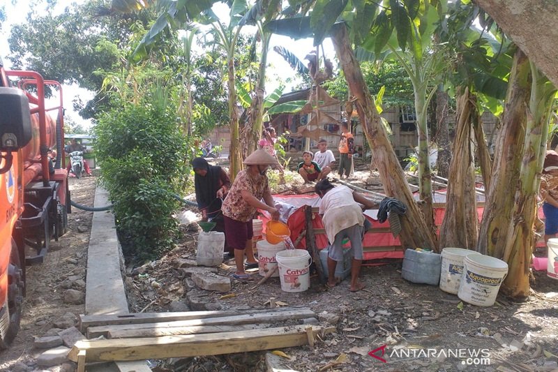 BPBD Boyolali salurkan bantuan air bersih kepada 8 kecamatan
