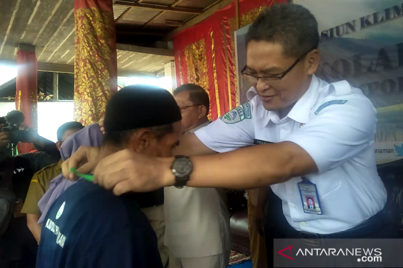 Sekolah lapangan iklim BMKG latih petani Padang Pariaman baca iklim bercocok tanam