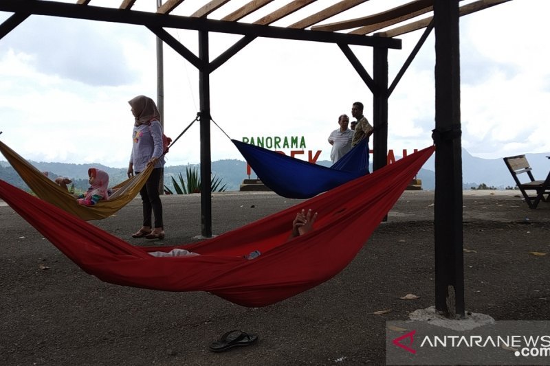 Tabek Patah Provides ATV and free Hammock