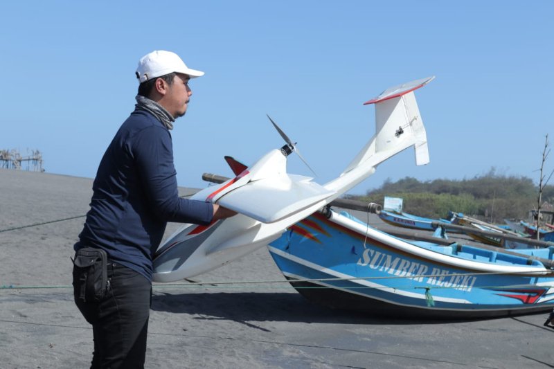 UGM mengembangkan "drone" amfibi untuk memantau kondisi gunung berapi