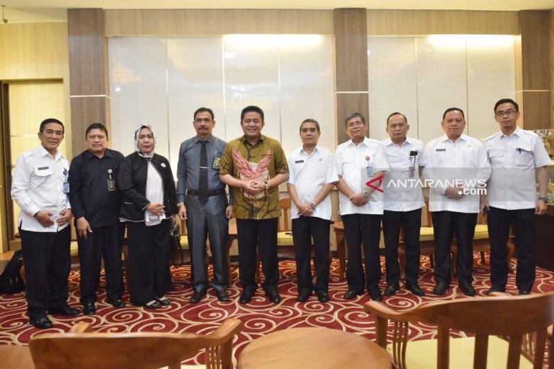 Gubernur Sumsel minta PTUN laksanakan safari hukum