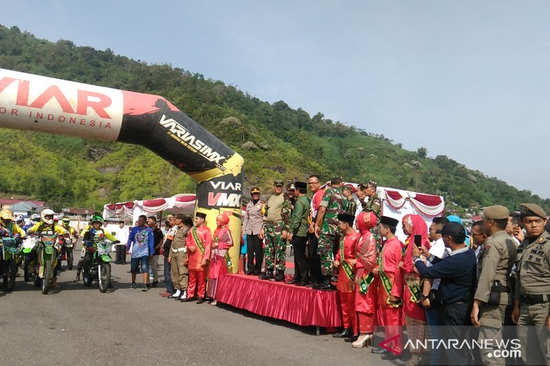 700 peserta dari berbagai negara ikuti Minang Trail Adventure