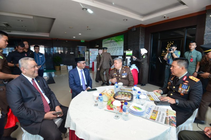 Gubernur : Kajati beri kesejukan di Sulawesi Selatan
