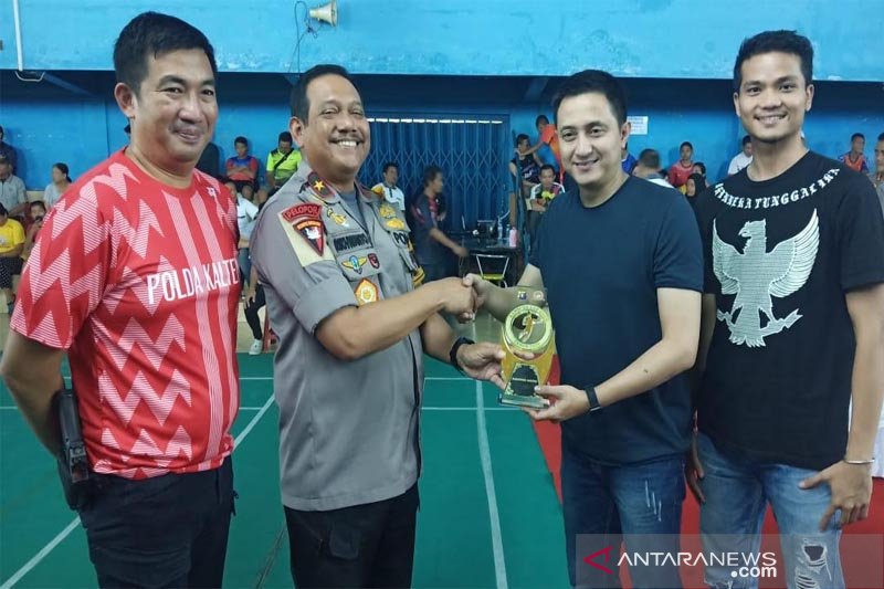 Sebanyak 146 pebulu tangkis bersaing di turnamen kapolda cup open 2019