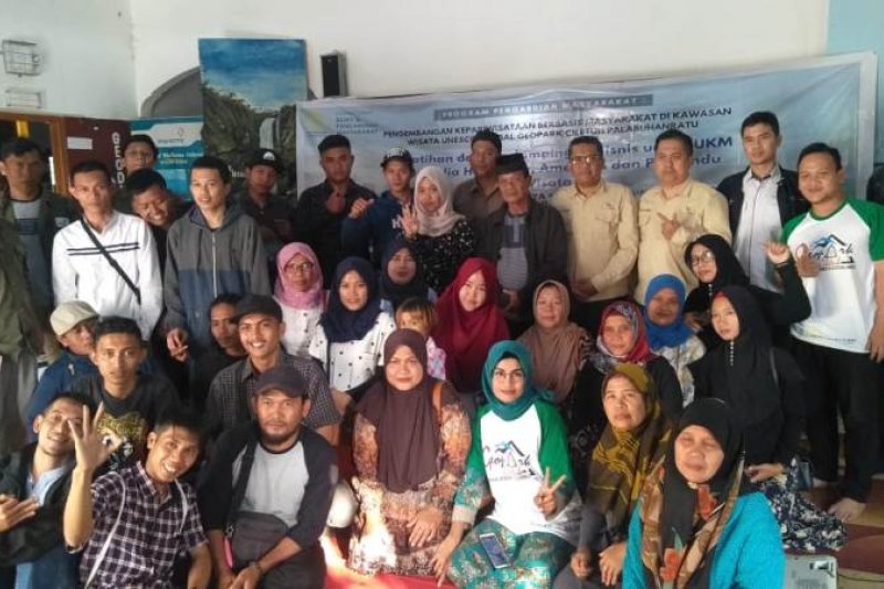 Pelaku usaha Geopark Ciletuh Sukabumi dapat pelatihan keuangan