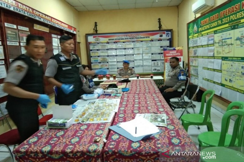35 anggota Polresta Pekalongan jalani pemeriksaan urine