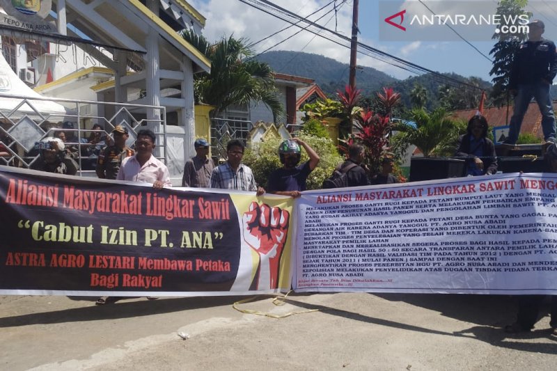 Warga di Morut tolak perkebunan sawit PT ANA