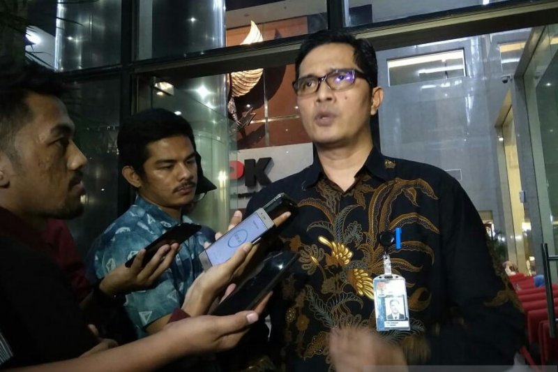 KPK geledah sejumlah lokasi di Kudus