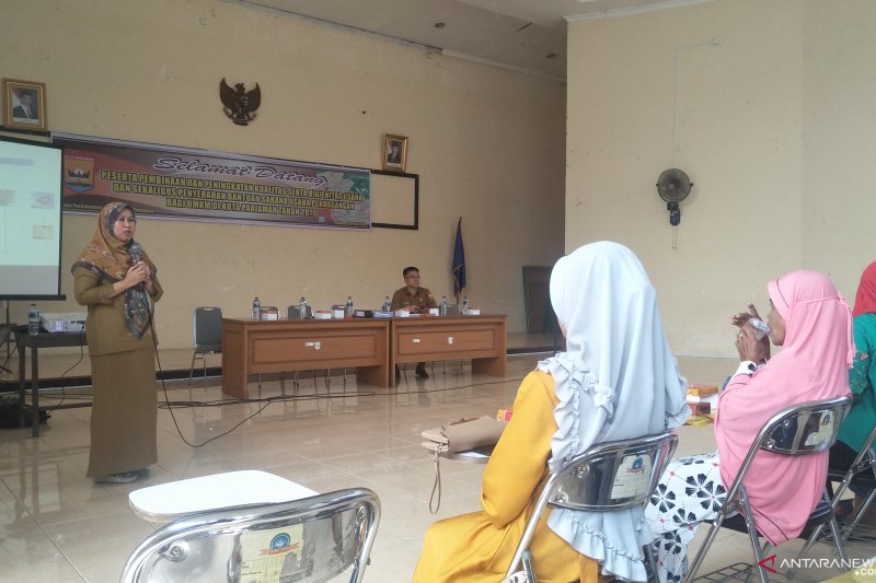 Pariaman bina ratusan pelaku UKM hasilkan produk makanan higienis