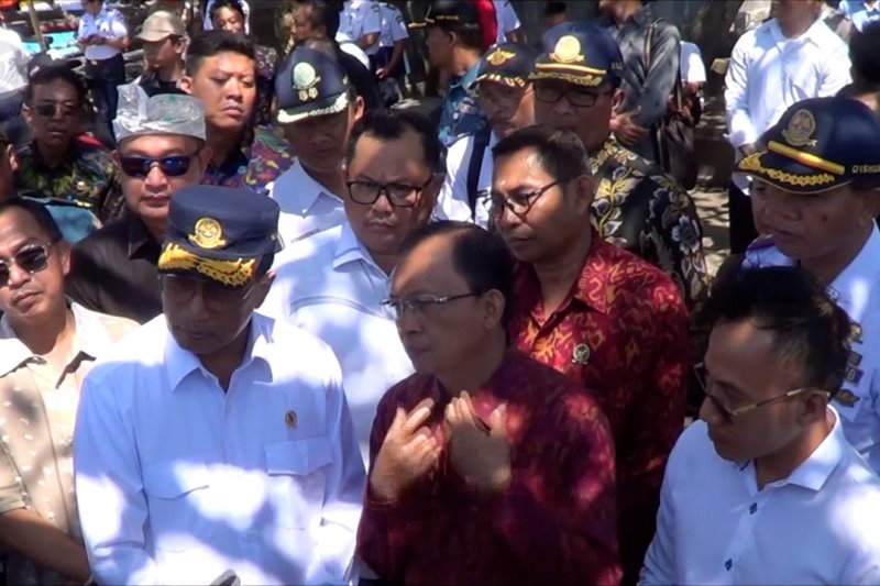 Menhub: pembangunan insfrastruktur perlu libatkan pihak swasta