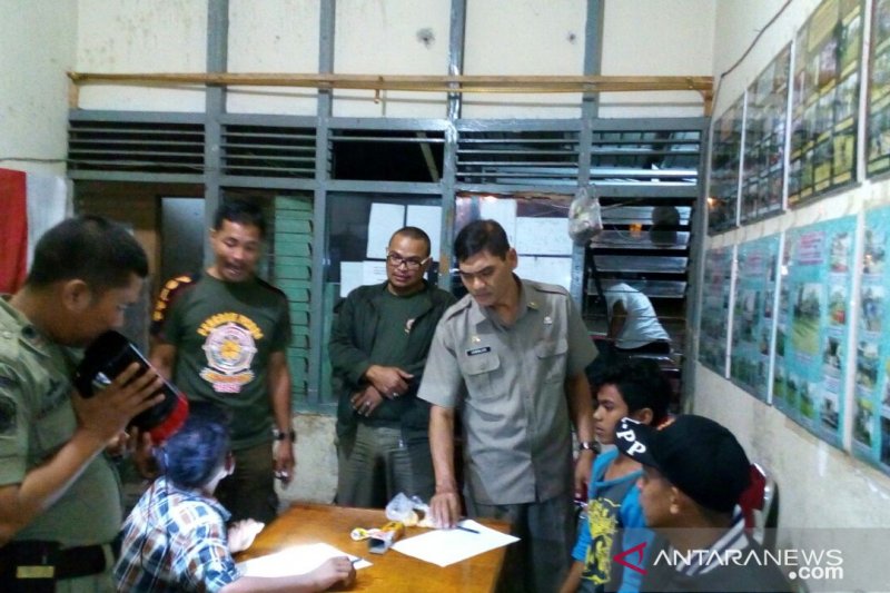Mulai tahun ini, mantan narapidana yang baru keluar penjara di Solok diberi bantuan modal usaha