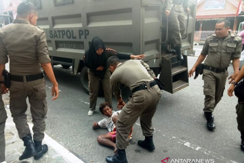 Riza Falepi: jangan saling kirim orang dengan gangguan jiwa