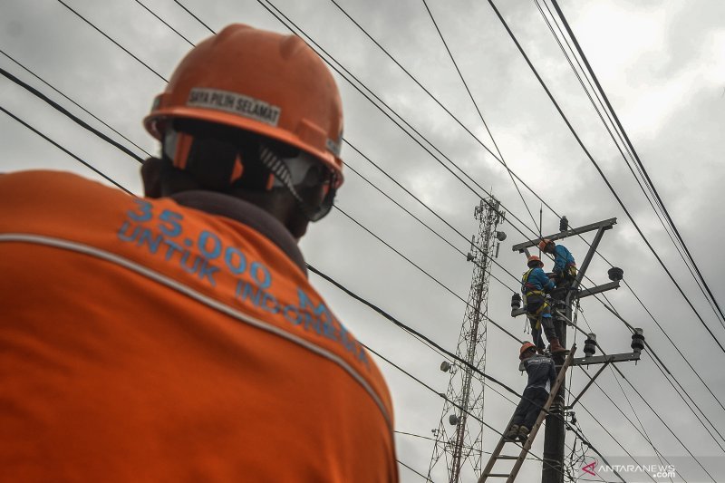 Pakar UGM: PLN bisa bangun pembangkit listrik tersebar