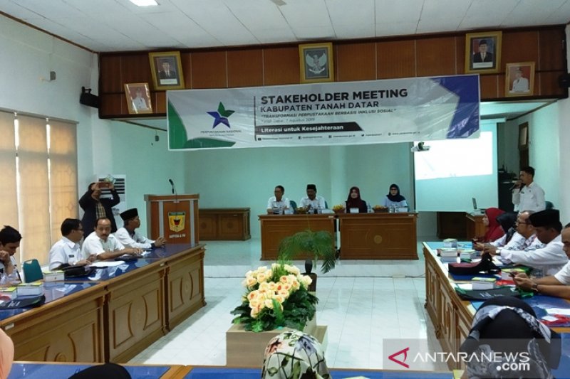 Kepala daerah diminta tidak hanya pikirkan infrastruktur tapi juga perpustakaan