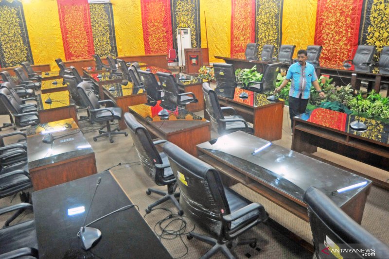 Anggota DPRD Padang dilantik besok