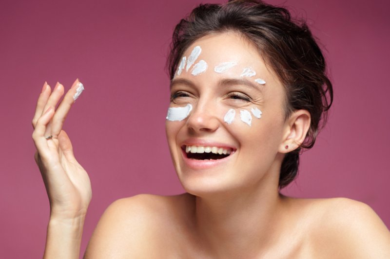 Real skin jadi tren make up terkini