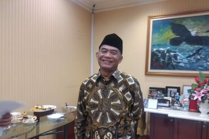 Mendikbud usulkan guru honorer digaji UMR dengan DAU