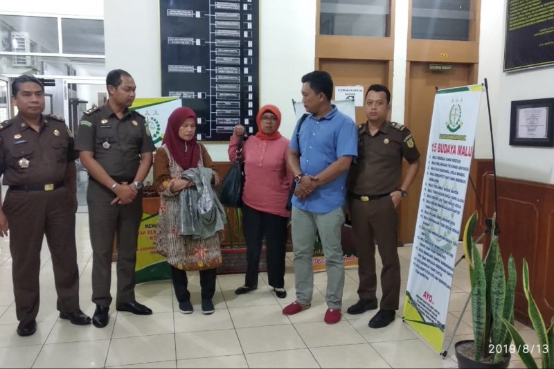 Kejari Solok tahan Bendahara Nagari Talang Babungo, kasus penyelewengan dana nagari
