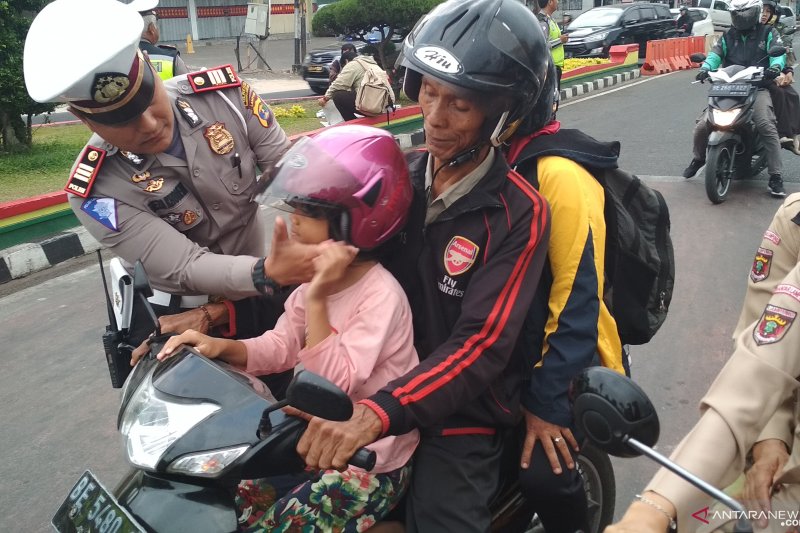 Kampanye keselamatan berlalu lintas sejak usia dini