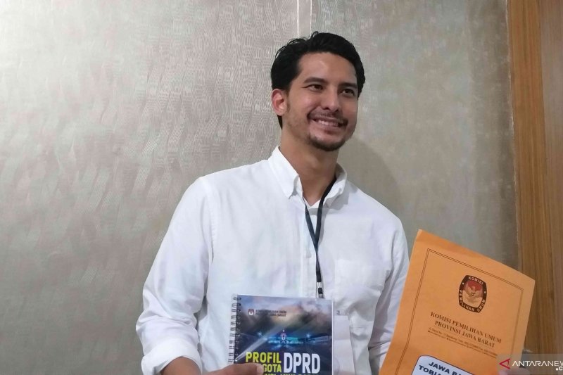 Tobias Ginanjar Sayidina, adik Rachel Maryam melenggang ke DPRD Jabar