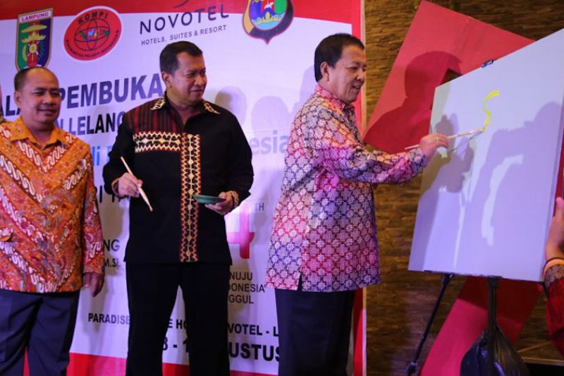 Polda dan Pemprov Lampung sambut HUT Kemerdekaan RI dengan pameran dan lelang lukisan