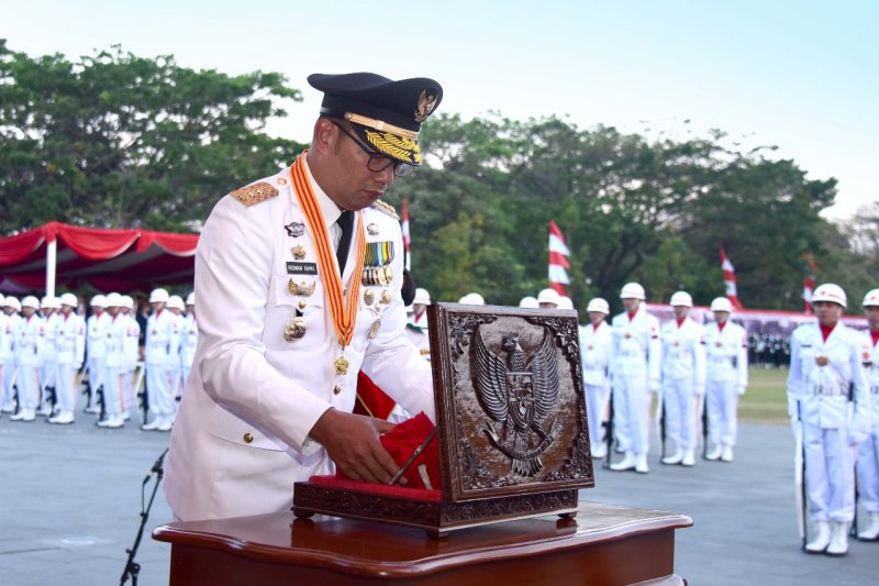 Bendera Pusaka Pemprov Jabar berusia 50 tahun akan diganti baru