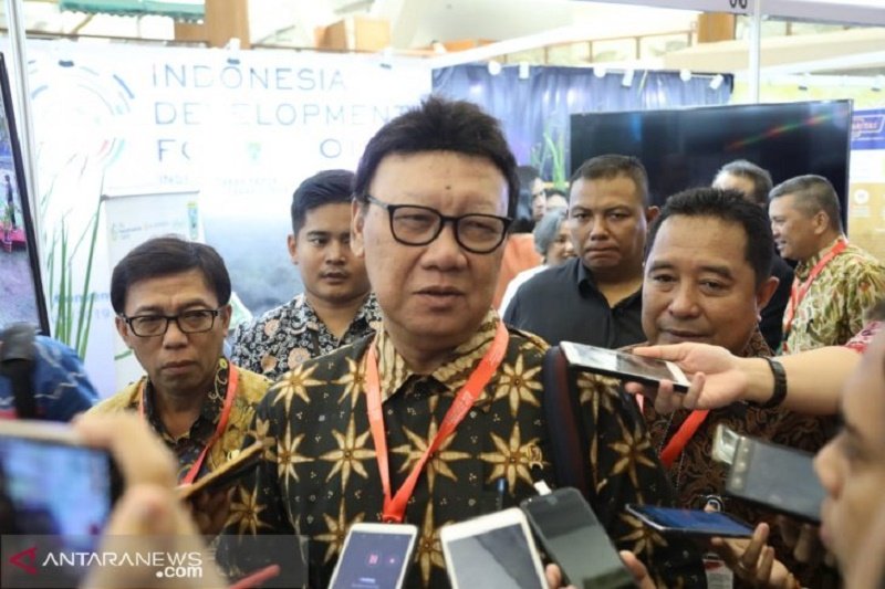 Mendagri ingatkan kepala daerah untuk menahan diri