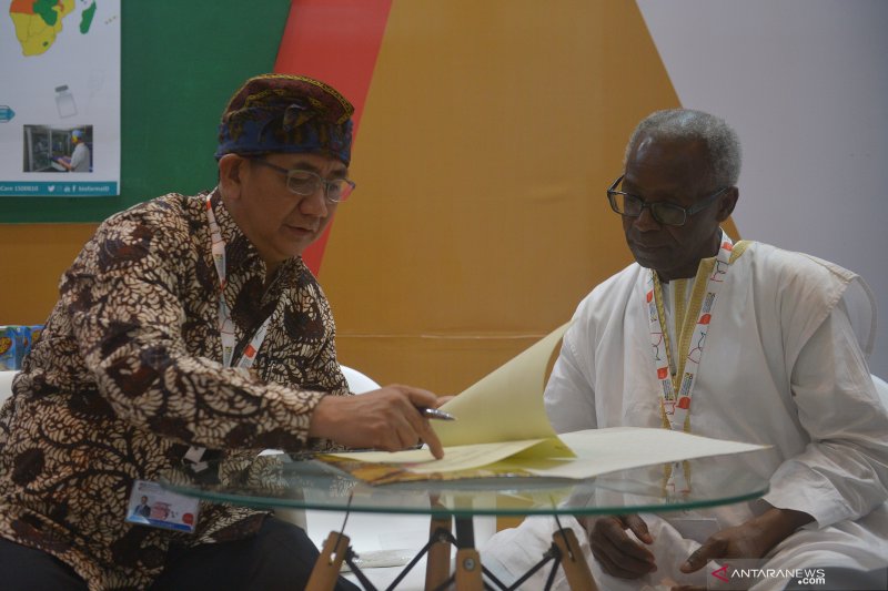 Bio Farma kerjasama distribusi vaksin dengan Nigeria dan Tanzania