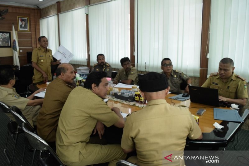 Pelaku UMKM Palu terdampak tsunami dipindahkan sementara ke hutan kota