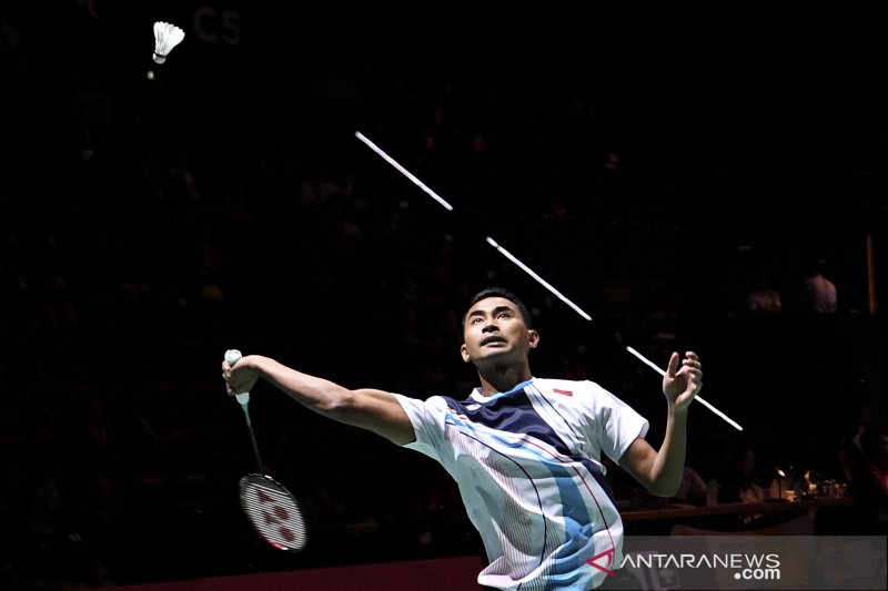 Tommy akui keunggulan Kento Momota di semifinal Denmark Open 2019