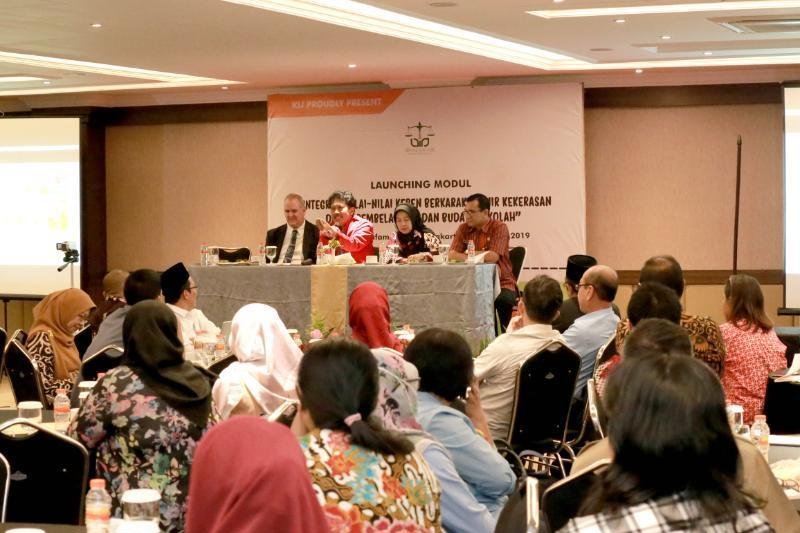 KIJ UIN Sunan Kalijaga meluncurkan Modul Keren Berkarakter