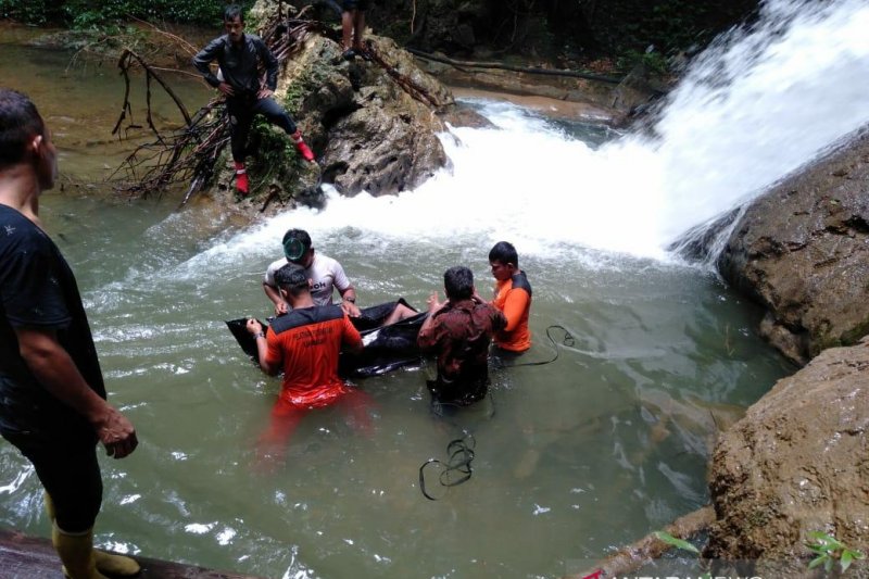 Pelajar hilang di objek wisata air terjun, ditemukan tewas