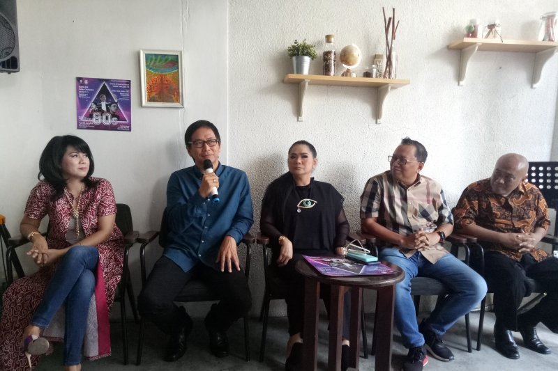 Addie MS didik Kevin Aprilio jadi sosok yang mandiri