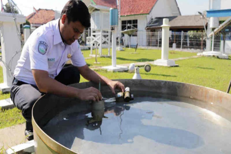 BMKG: Wilayah Cirebon masuki musim hujan mulai November