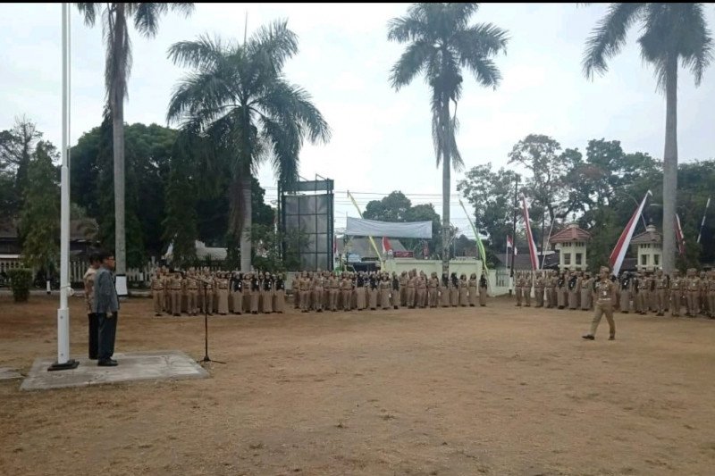 Lulusan Polbangtan diminta jadi petani milenial