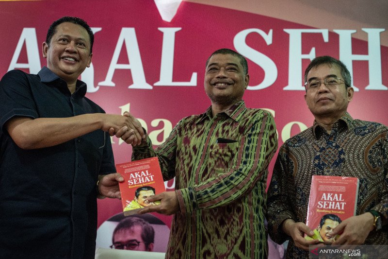 Peluncuran buku karya Bambang Soesatyo
