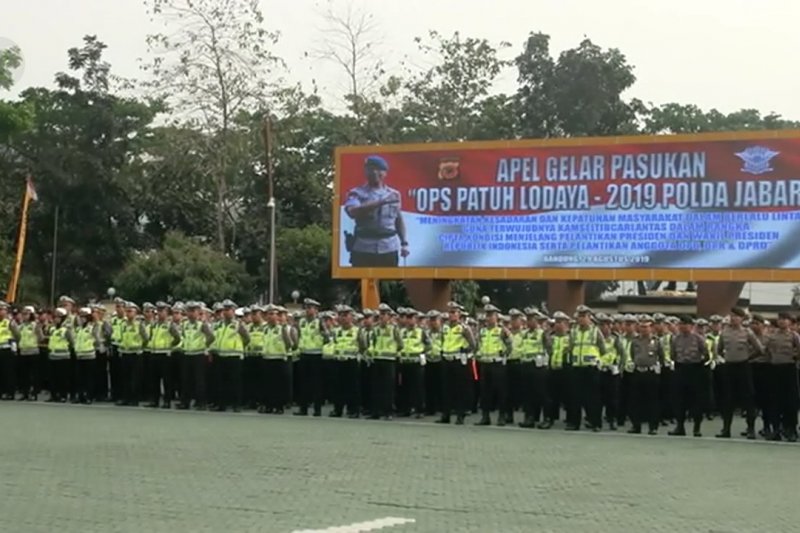 Kapolda Jabar tekankan pendekatan humanis kepada masyarakat