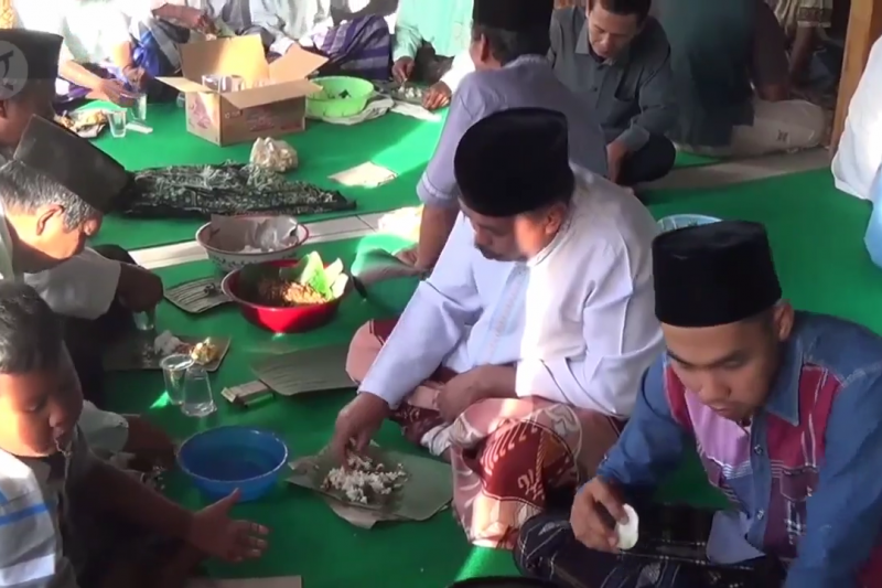 Ribuan warga Magetan baru rayakan Iduladha Selasa