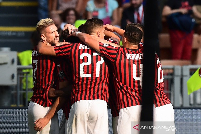 Milan petik kemenangan perdana